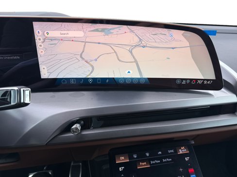 New 2026 Cadillac Vistiq Platinum image 12