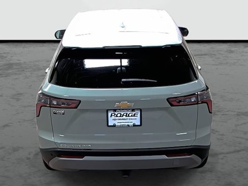 New 2026 Chevrolet Equinox LT w/ Convenience Package II image 3