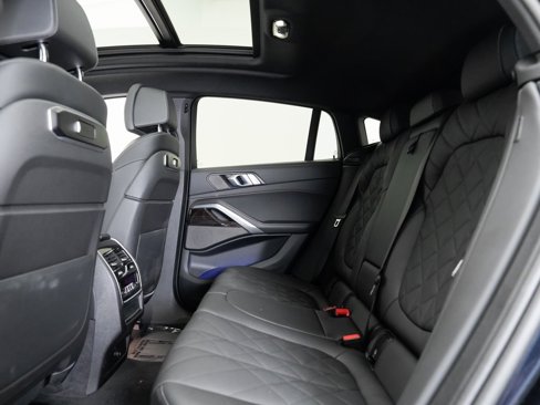 Used 2025 BMW X6 xDrive40i w/ Climate Comfort Package image 24
