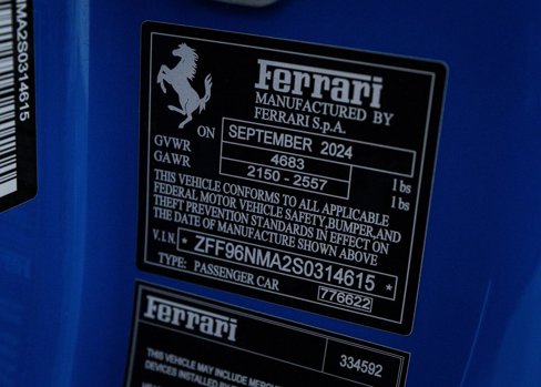 Certified 2025 Ferrari SF90 Spider image 31