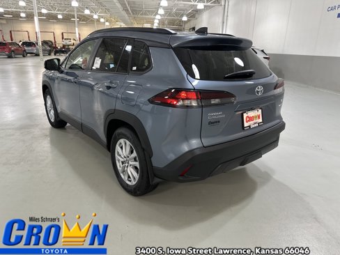 New 2026 Toyota Corolla Cross LE w/ Moonroof Package image 6