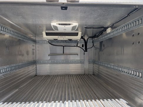 Used 2018 Chevrolet Silverado 1500 W/T w/ Trailering Package image 9