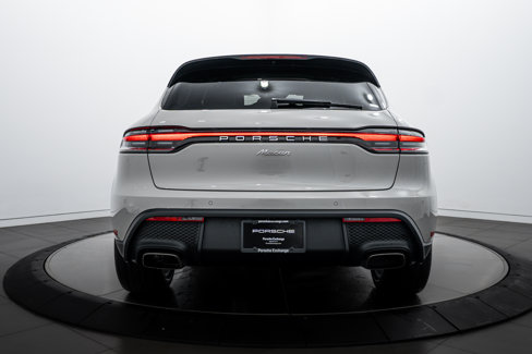 New 2026 Porsche Macan image 6