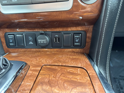 Used 2018 INFINITI QX80 2WD image 32