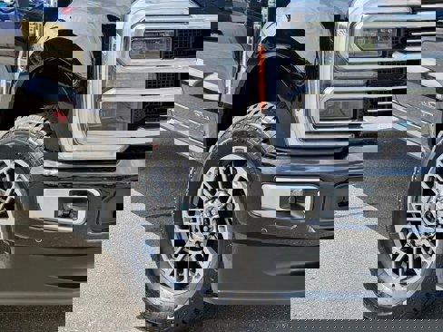 New 2025 Ford F250 Platinum w/ Platinum Plus Package image 57