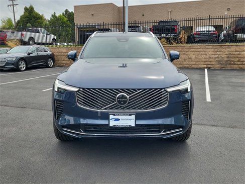 New 2026 Volvo XC90 B5 Plus image 8