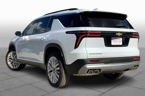 New 2026 Chevrolet Traverse LT w/ LPO, Floor Liner Package image 12