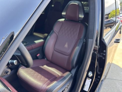 Used 2025 INFINITI QX80 Autograph w/ Autograph Exterior Package image 25