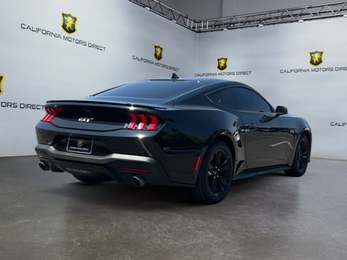 Used 2024 Ford Mustang GT image 5