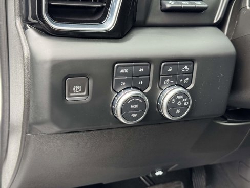 Used 2022 GMC Sierra 1500 Denali w/ Denali Reserve Package image 15