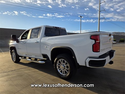 Used 2025 Chevrolet Silverado 2500 LT w/ Z71 Chrome Sport Edition image 5