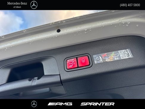 New 2026 Mercedes-Benz GLS 63 AMG 4MATIC image 9