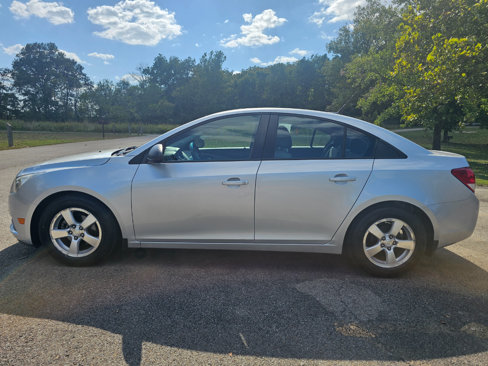 Used 2014 Chevrolet Cruze LS image 10