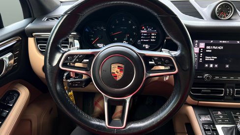 Used 2020 Porsche Macan image 18