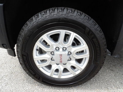 Used 2024 GMC Sierra 2500 SLT w/ SLT Premium Package image 62