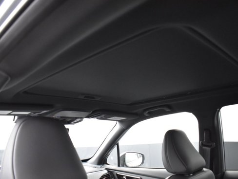 New 2025 Subaru Forester Touring image 25