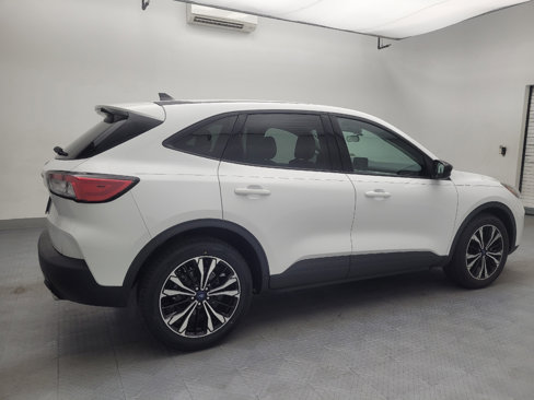 Used 2022 Ford Escape SE w/ SE Sport Appearance Package image 10