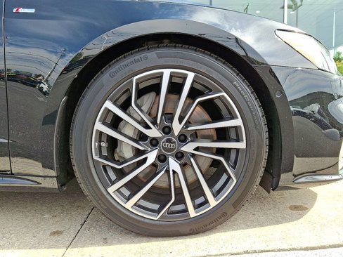 Certified 2025 Audi A7 3.0T Prestige image 8