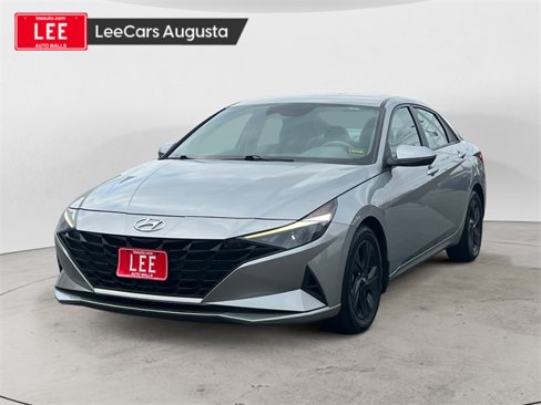 Used 2022 Hyundai Elantra SEL w/ Convenience Package image 1