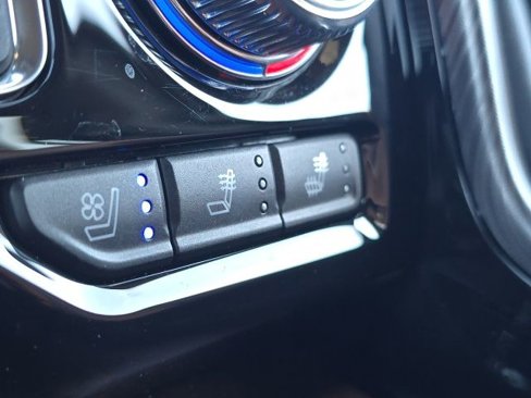 Used 2023 GMC Yukon XL Denali Ultimate image 40