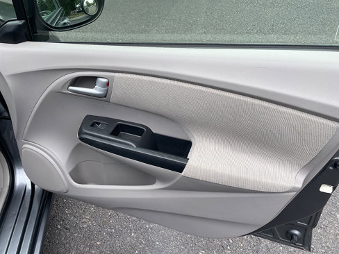 Used 2012 Honda Insight EX image 36