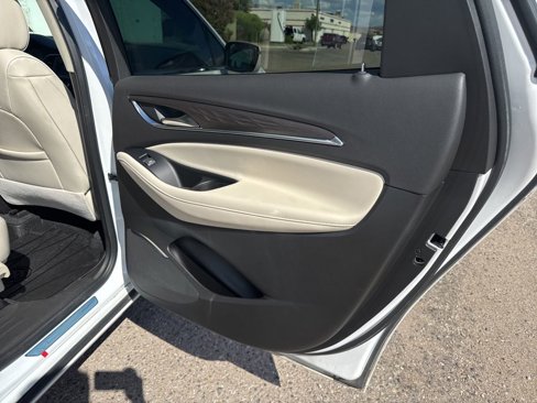 Used 2023 Buick Enclave Avenir w/ Avenir Technology Package image 24