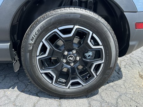 New 2025 Ford Bronco Sport Outer Banks image 11