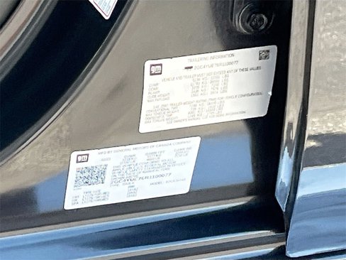 Used 2024 Chevrolet Silverado 3500 LTZ w/ LTZ Convenience Package image 33