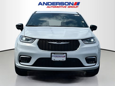 New 2026 Chrysler Pacifica Select image 15