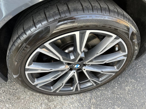 Used 2021 BMW X7 M50i image 42