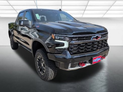 New 2026 Chevrolet Silverado 1500 ZR2 image 1