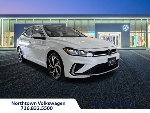 Certified 2025 Volkswagen Jetta SEL image 1