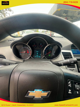 Used 2011 Chevrolet Cruze LS w/ Connectivity Package image 9