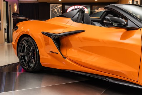 Used 2023 Chevrolet Corvette Z06 w/ Z07 Performance Package image 21