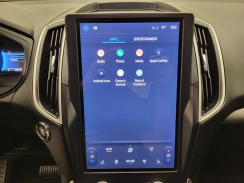 Used 2024 Ford Edge SEL image 8