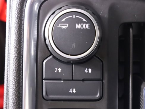 Used 2023 Chevrolet Silverado 2500 LT w/ Convenience Package image 10