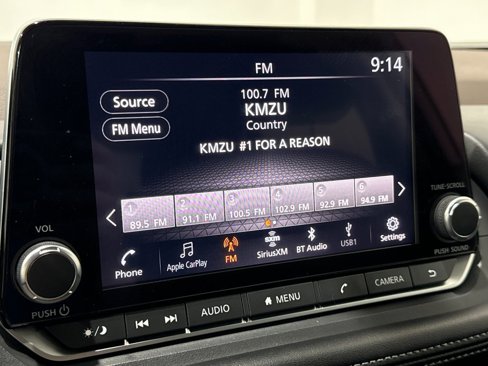 Used 2023 Nissan Rogue SV image 29