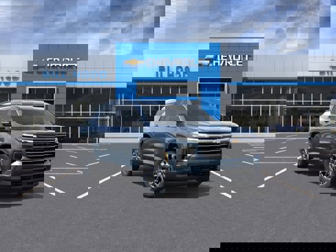 New 2026 Chevrolet Traverse LT image 2