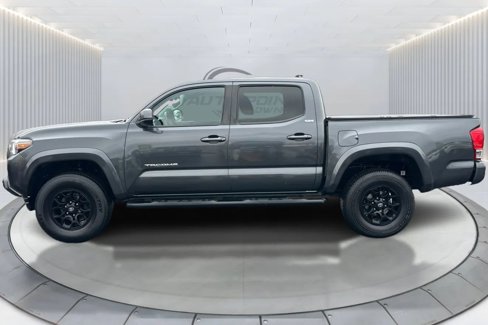 Used 2022 Toyota Tacoma SR5 image 4