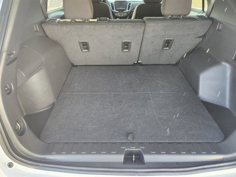 Used 2024 Chevrolet Equinox LT image 8