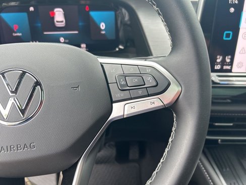 New 2025 Volkswagen Atlas Cross Sport SE image 13
