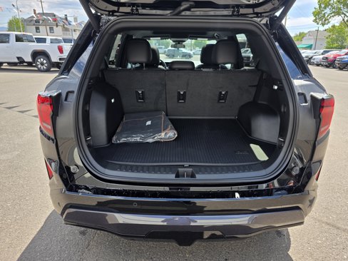 New 2026 GMC Terrain AT4 w/ LPO, Floor Liner Package image 25