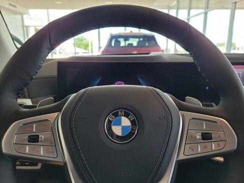 New 2026 BMW X7 xDrive40i w/ Executive Package image 16