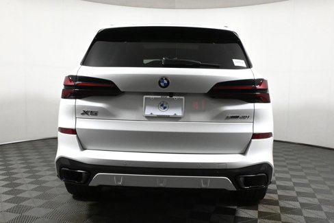 New 2026 BMW X5 xDrive40i w/ M Sport Package image 6
