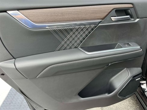 New 2026 GMC Acadia Denali w/ Super Cruise Package image 15