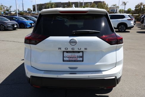 New 2026 Nissan Rogue SV image 5