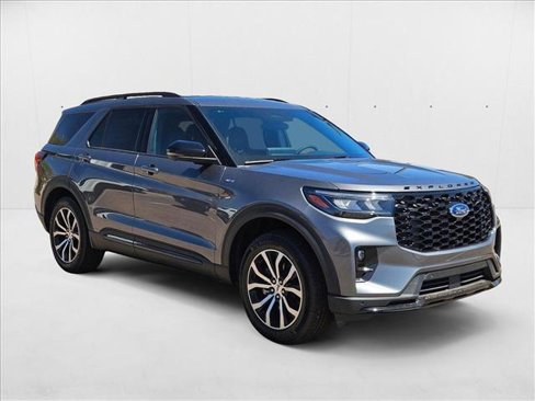 New 2025 Ford Explorer ST-Line image 8