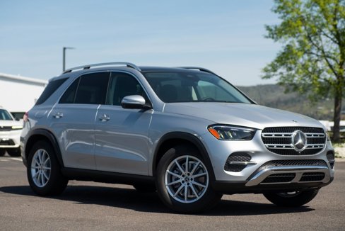 Used 2025 Mercedes-Benz GLE 350 4MATIC image 3