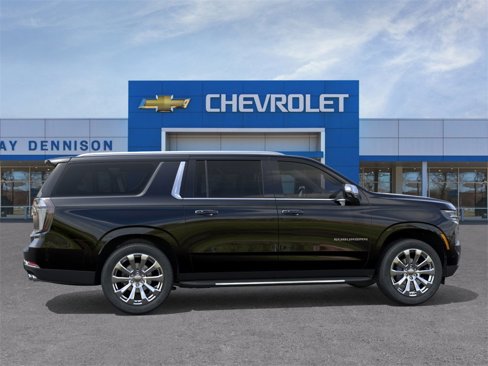 New 2026 Chevrolet Suburban Premier image 5