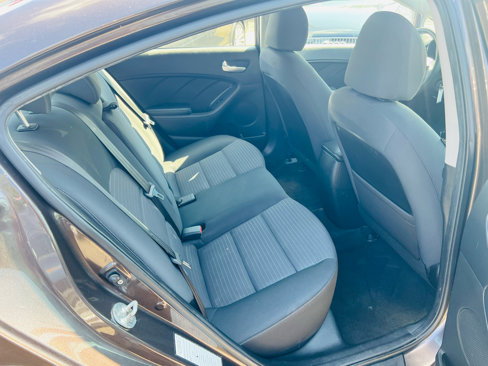Used 2018 Kia Forte LX w/ LX Popular Package image 14